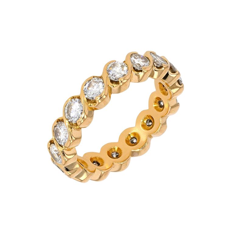 Acheter Alliance tour complet diamants 2.24 carat or jaune 5.10g Comme neuf - 2300,00 € Alliance tour complet diamants 2.24 carat or jaune 5.10g Comme neuf - reconditionné disponible sur Gemme Les Bijoux